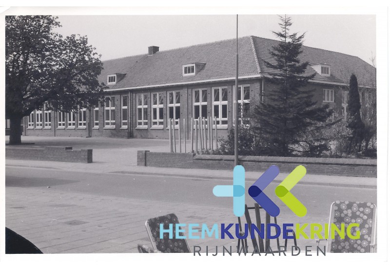 Pannerden Schoolstraat 1 Lagere School Coll. HKR